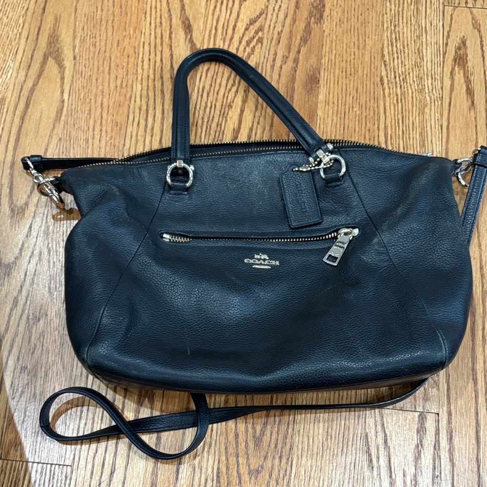 Coach Black Leather Shoulder Bag